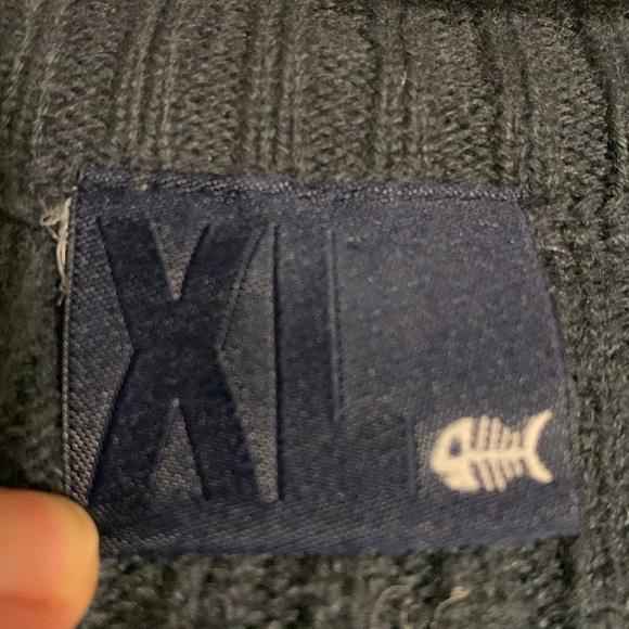 Fishbone Men’s Ribbed Knit Sweater - Picture 4 of 10